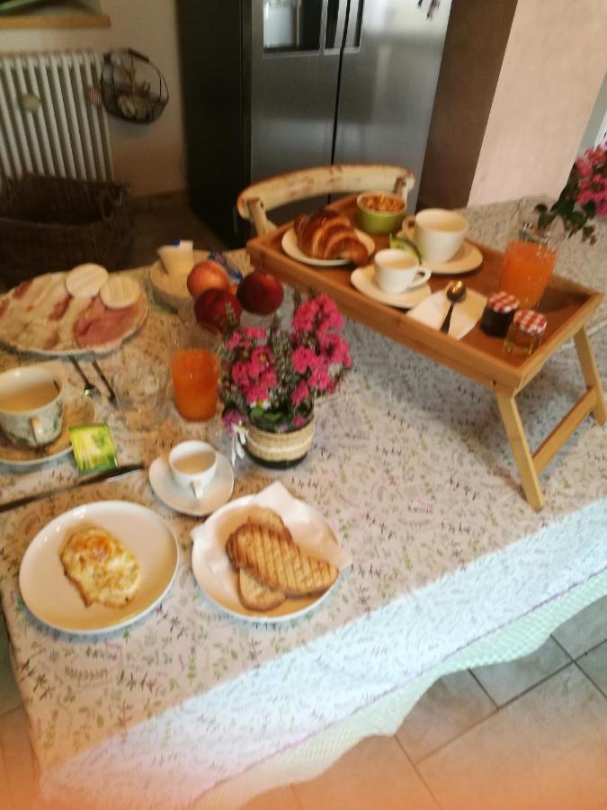 A Casa Di Anna Bed & Breakfast Cortemilia Luaran gambar